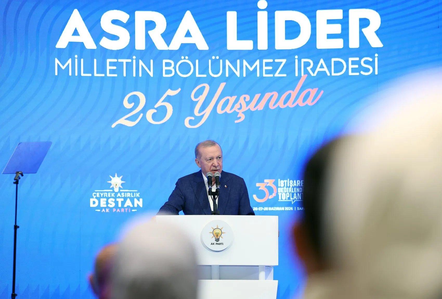 Erdoğan AK Parti’nin yeni yol haritasını Sapanca’da çizdi