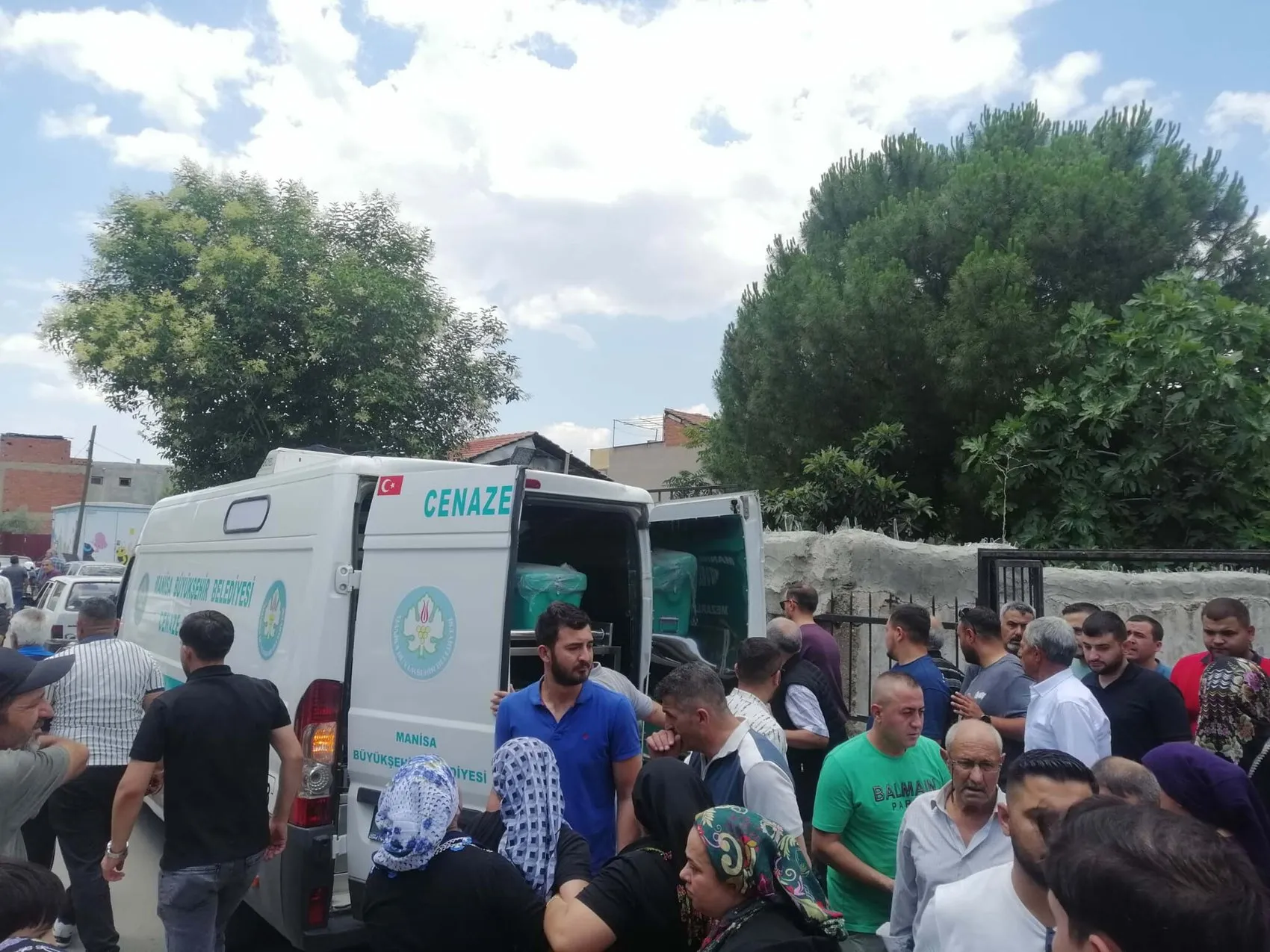Balayındaki acı veda 27 yaşındaki genç damat hayatını kaybetti
