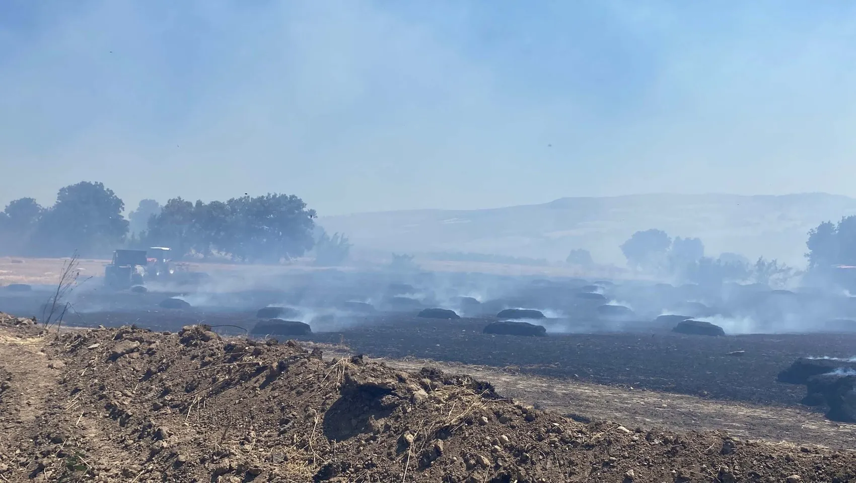 Çanakkale Kızılkeçili köyü yakınlarında çıkan yangın söndürüldü