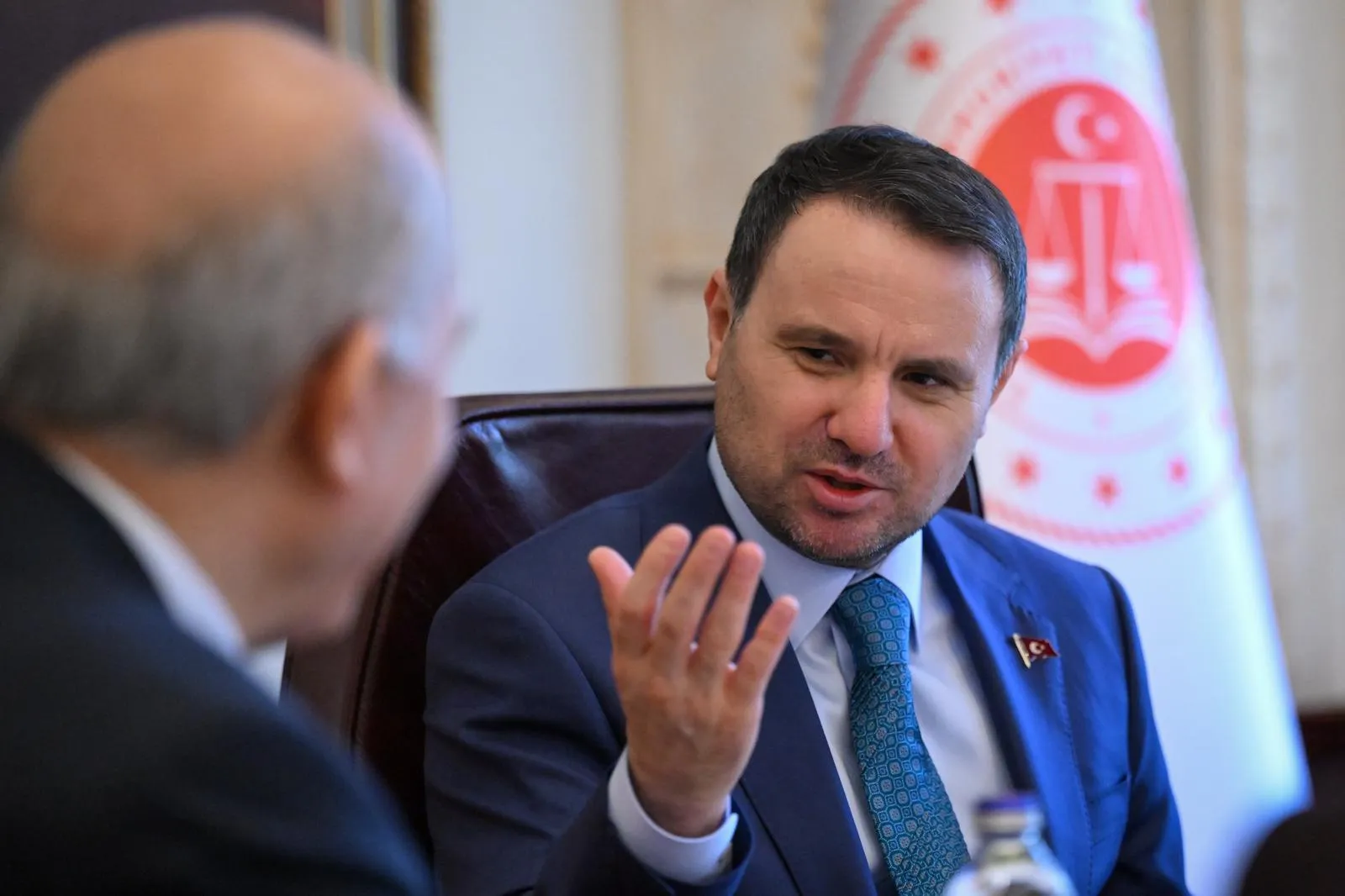 Adalet Bakanı Gürlek genç hukukçulara tavsiyelerde bulundu