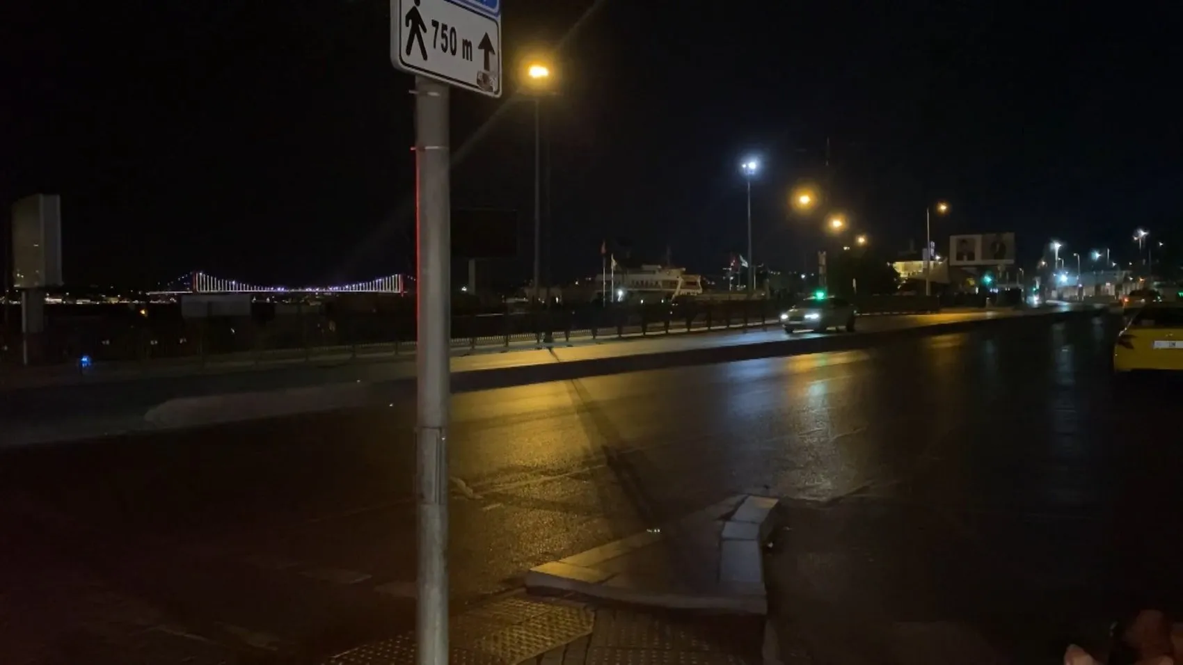 Fatih’te skuter kazası kamerada Bir kişi hayatını kaybetti