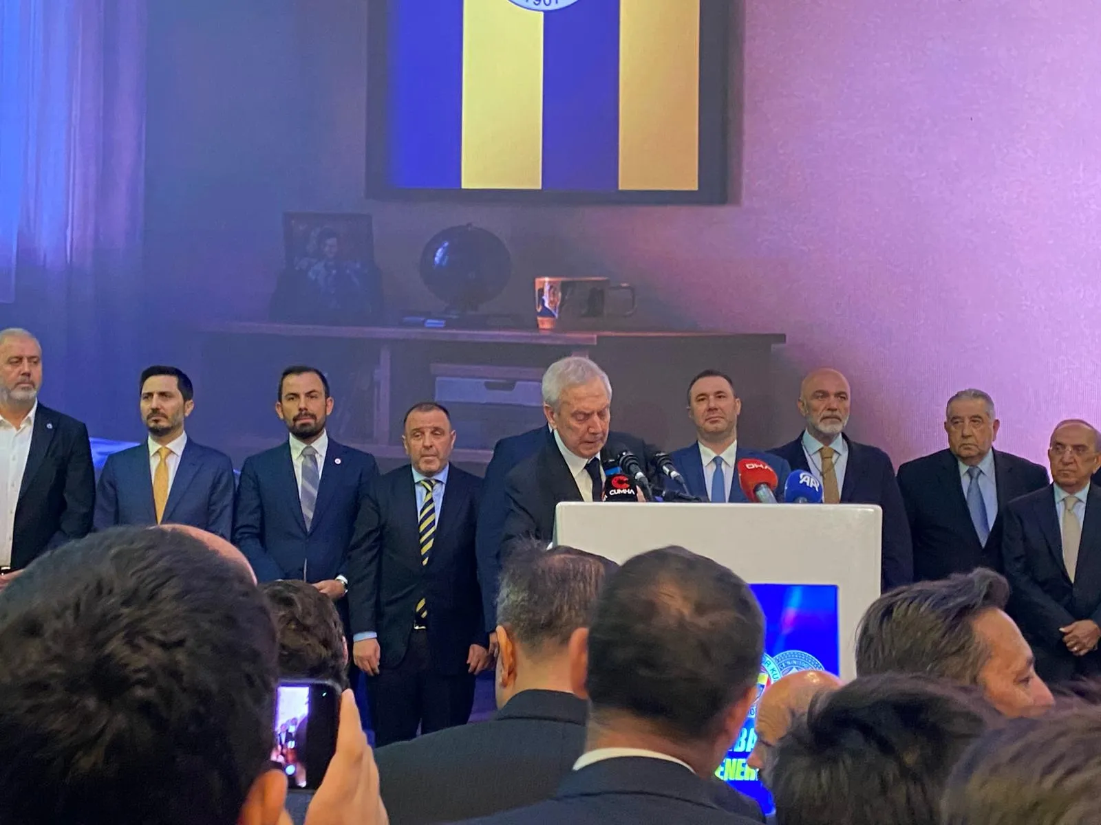 Aziz Yıldırım Ankara’da seçim öncesi destek turuna çıktı