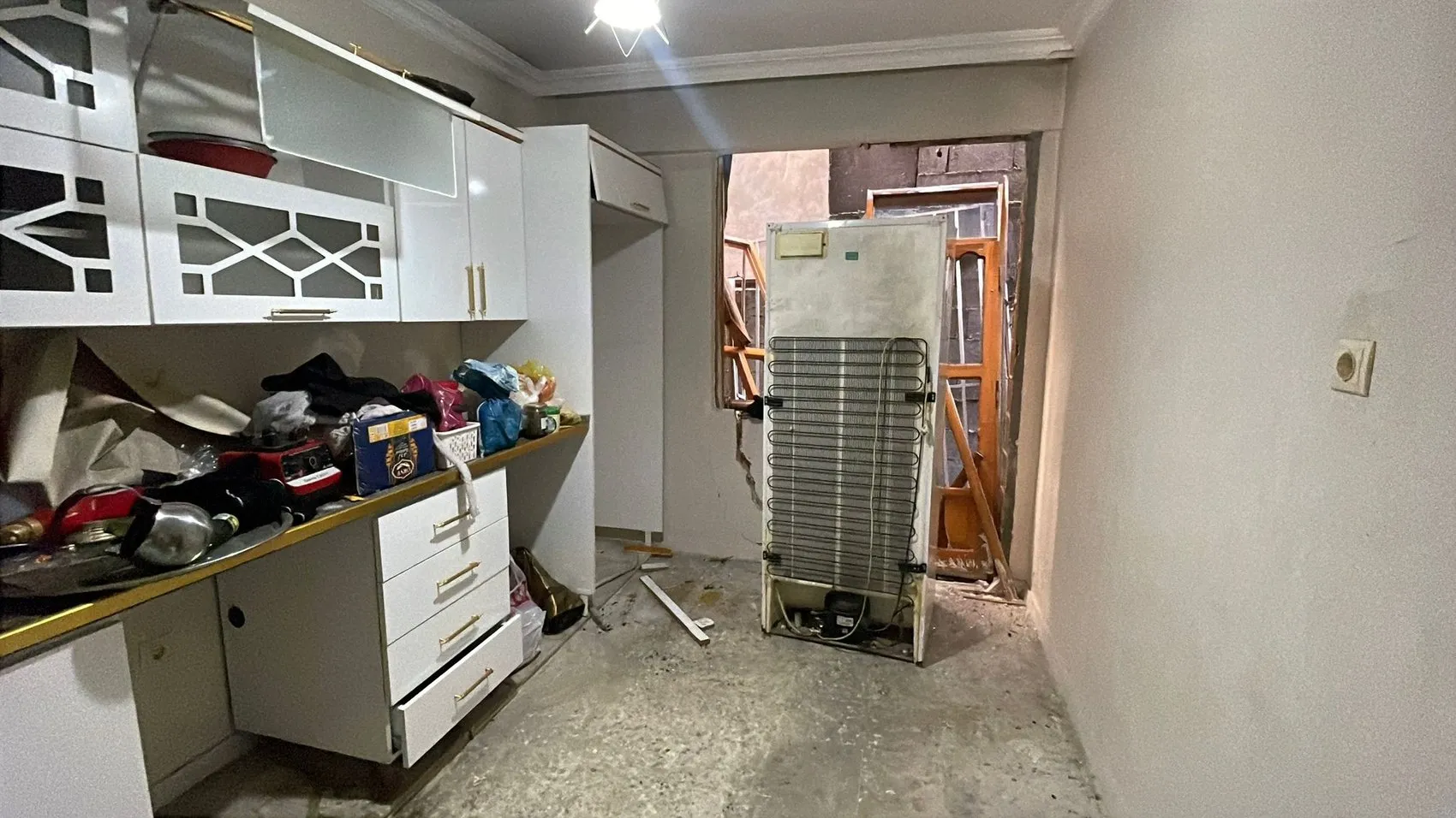 Şanlıurfa’da ev mutfağında patlama