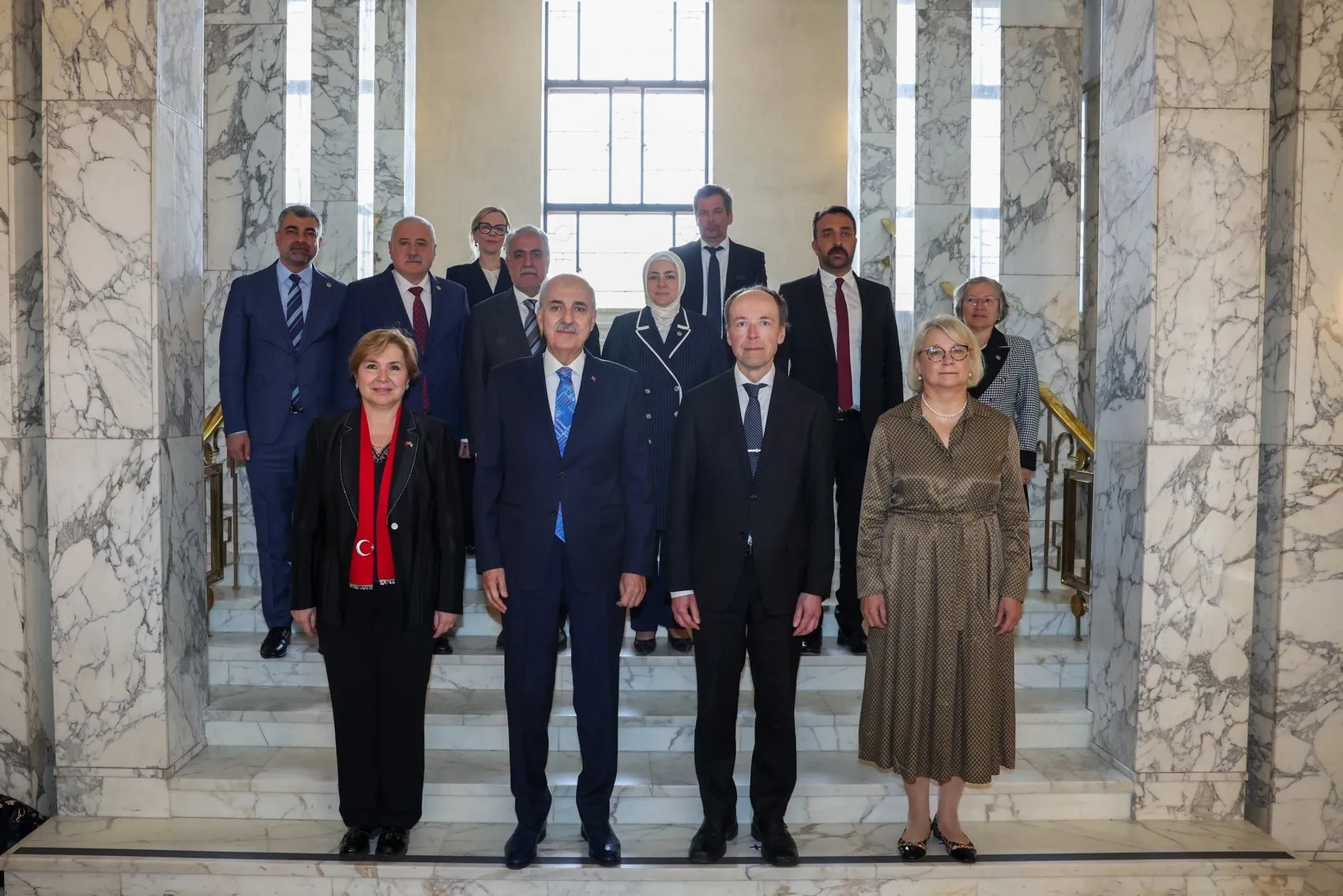 Numan Kurtulmuş Finlandiya'da diplomatik temaslarda bulundu
