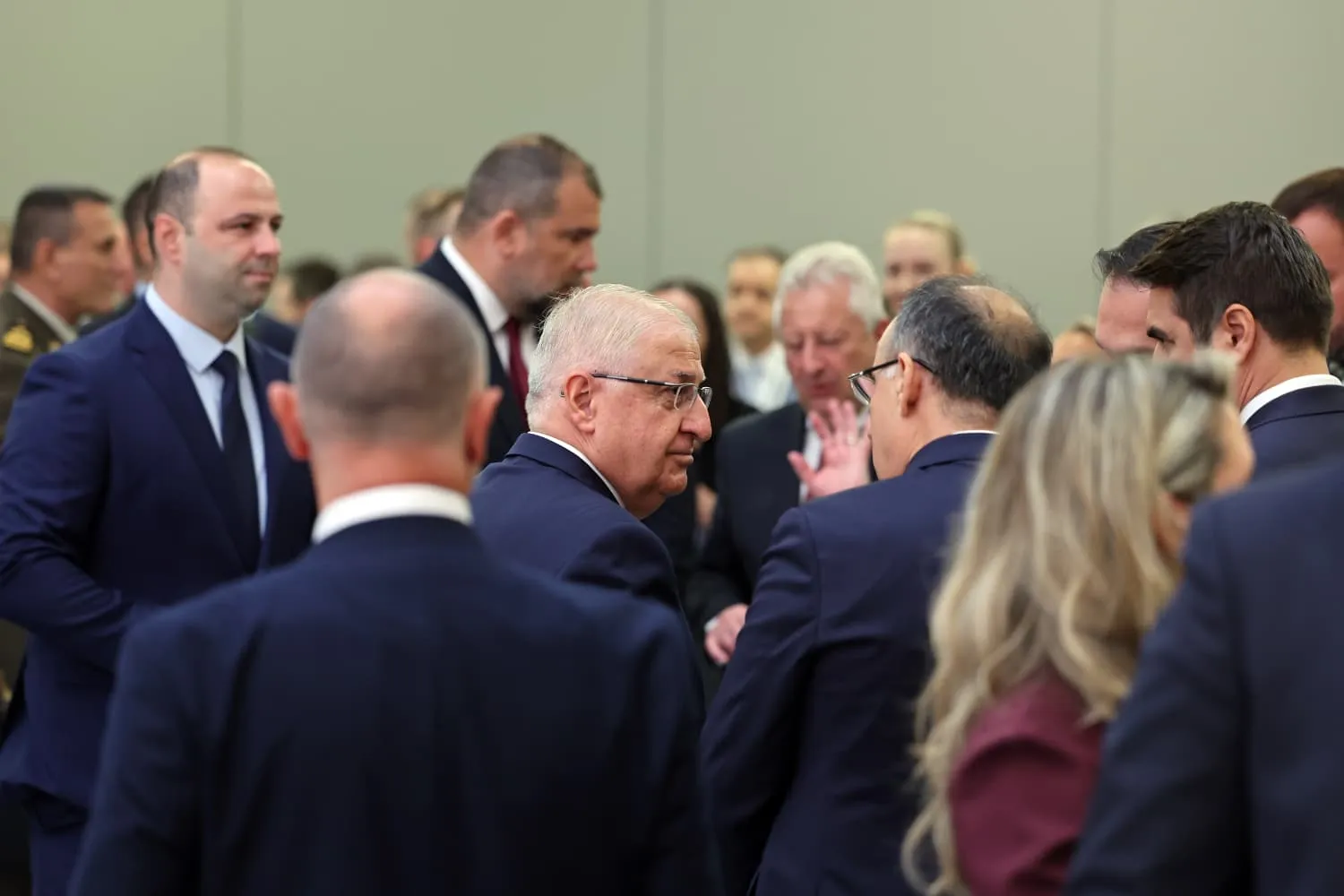 Yaşar Güler Brüksel’de NATO masasına oturdu