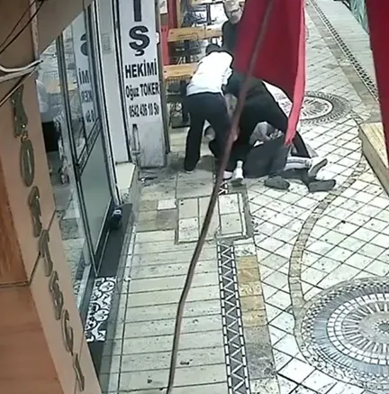 İzmit'te gece yürüyüşüne çıkan mühendise sokak ortasında vahşi saldırı