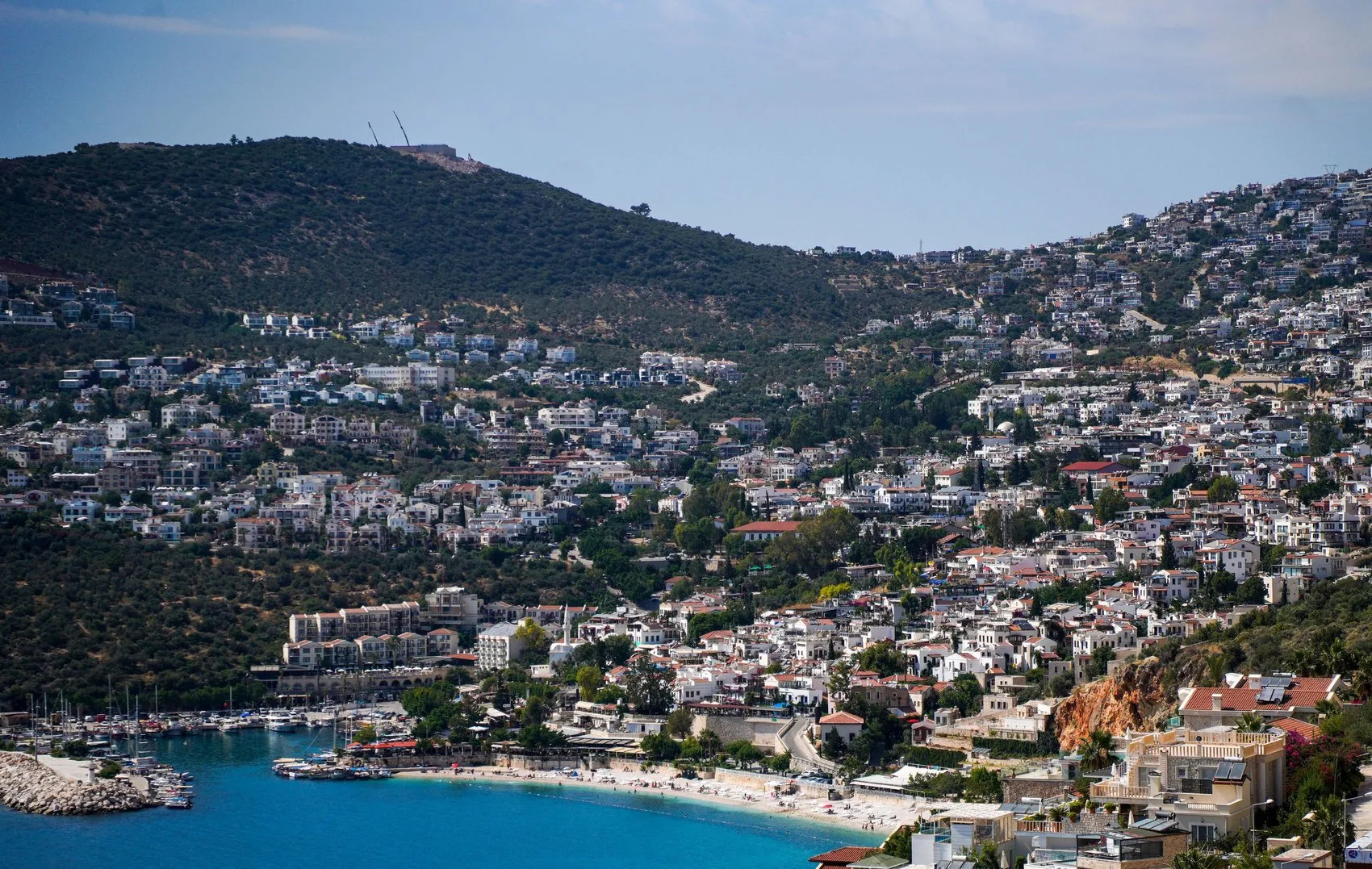 Kaş ve Kalkan villalarında yaz yoğunluğu başlıyor
