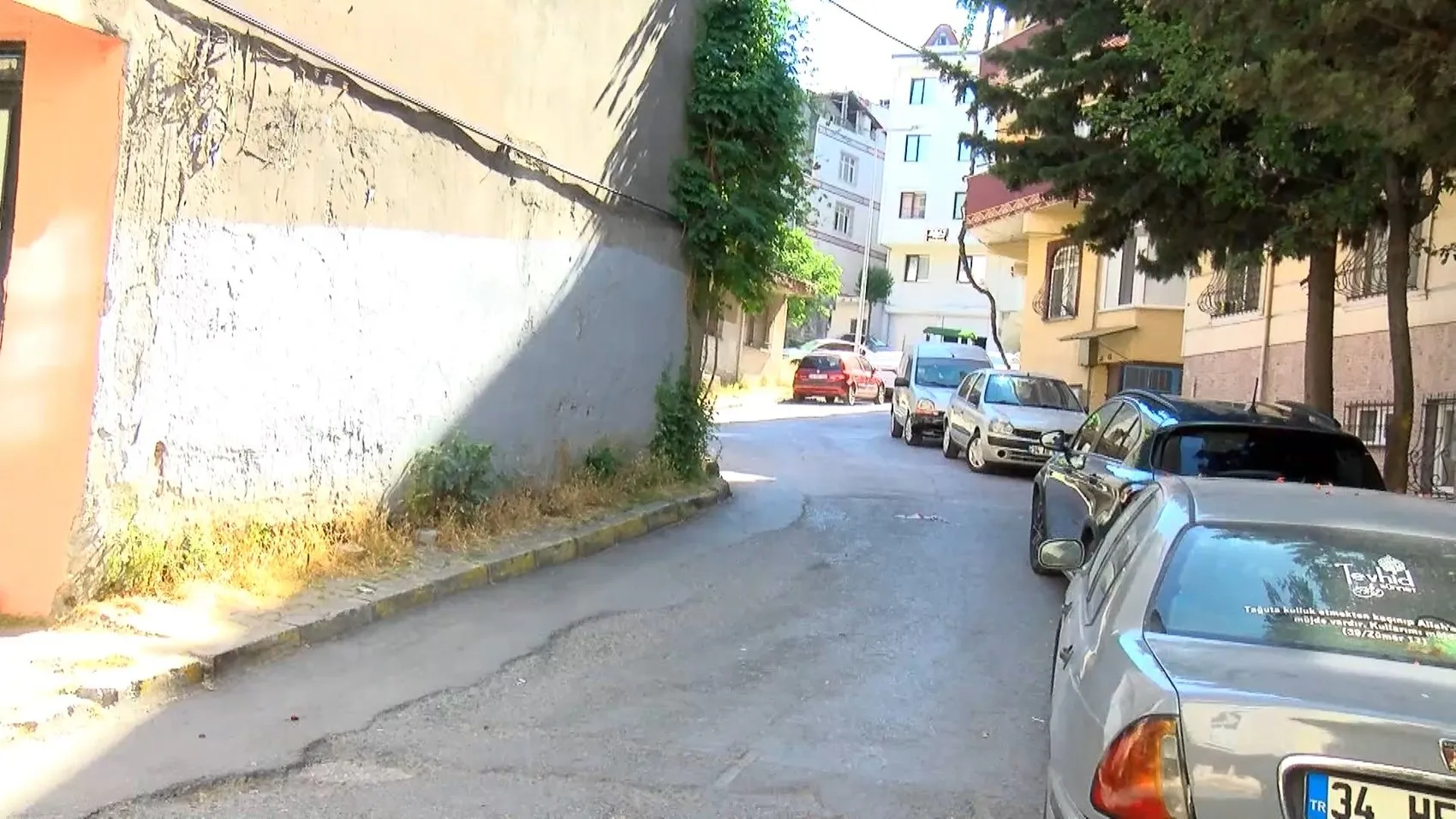 Bağcılar'da film gibi soygun 2,5 milyon lirayı silahla gasp ettiler