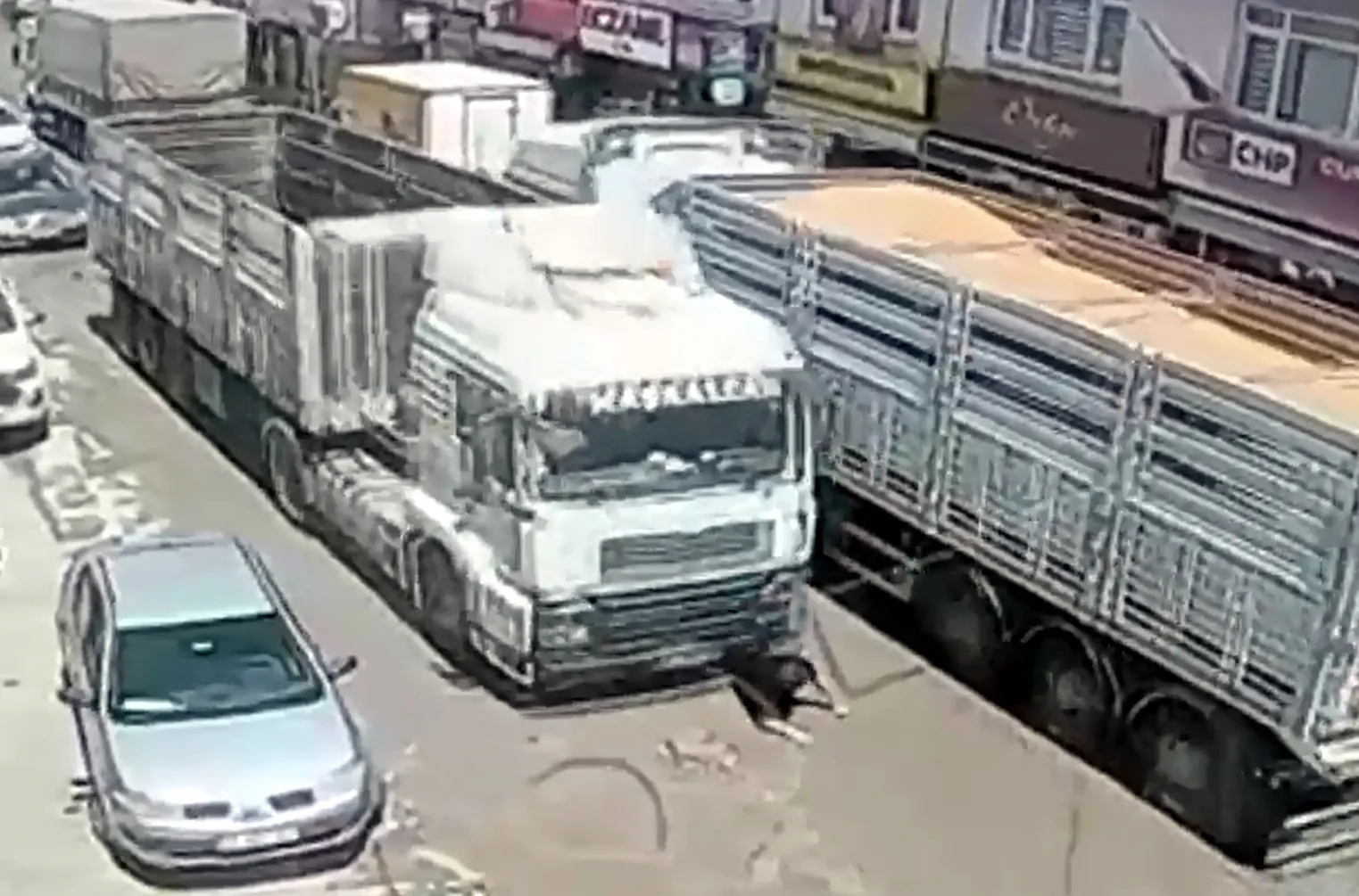 Edirne Havsa’da TIR’ın çarptığı 51 yaşındaki emlakçı hayatını kaybetti