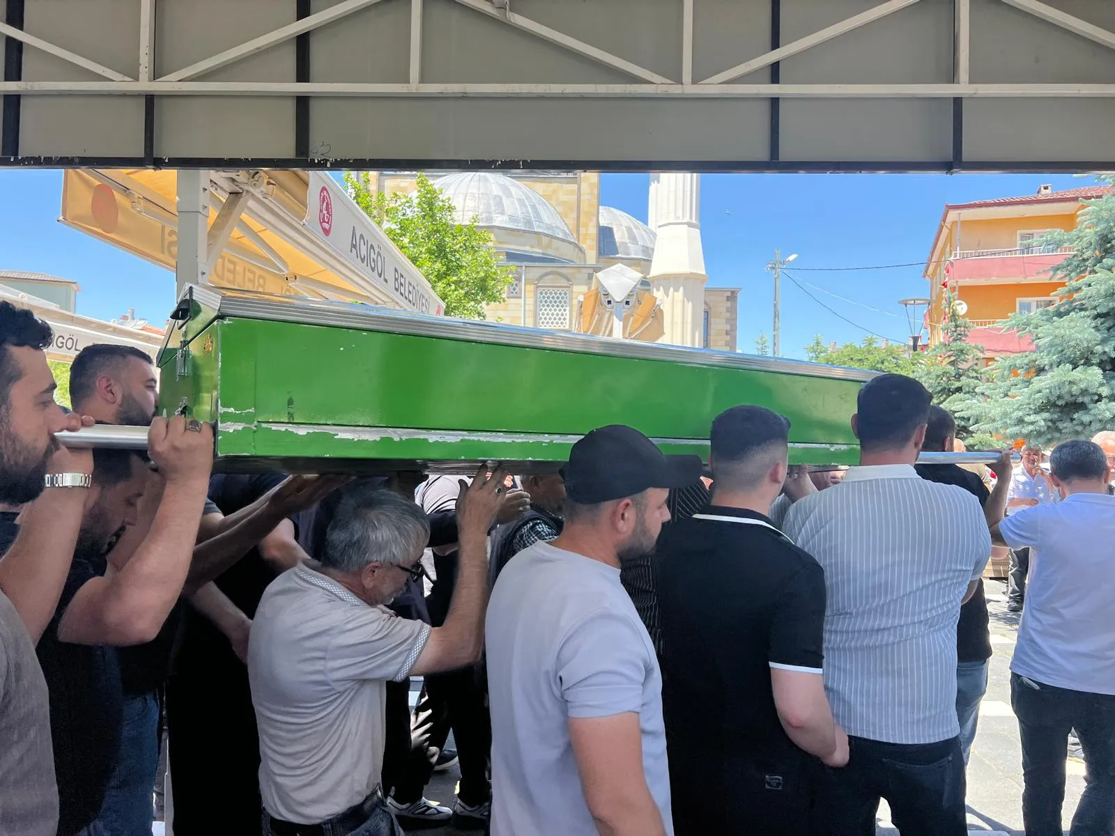 Nevşehir'de küçük Yasin'in pencereden düşüşü mahalleyi yasa boğdu