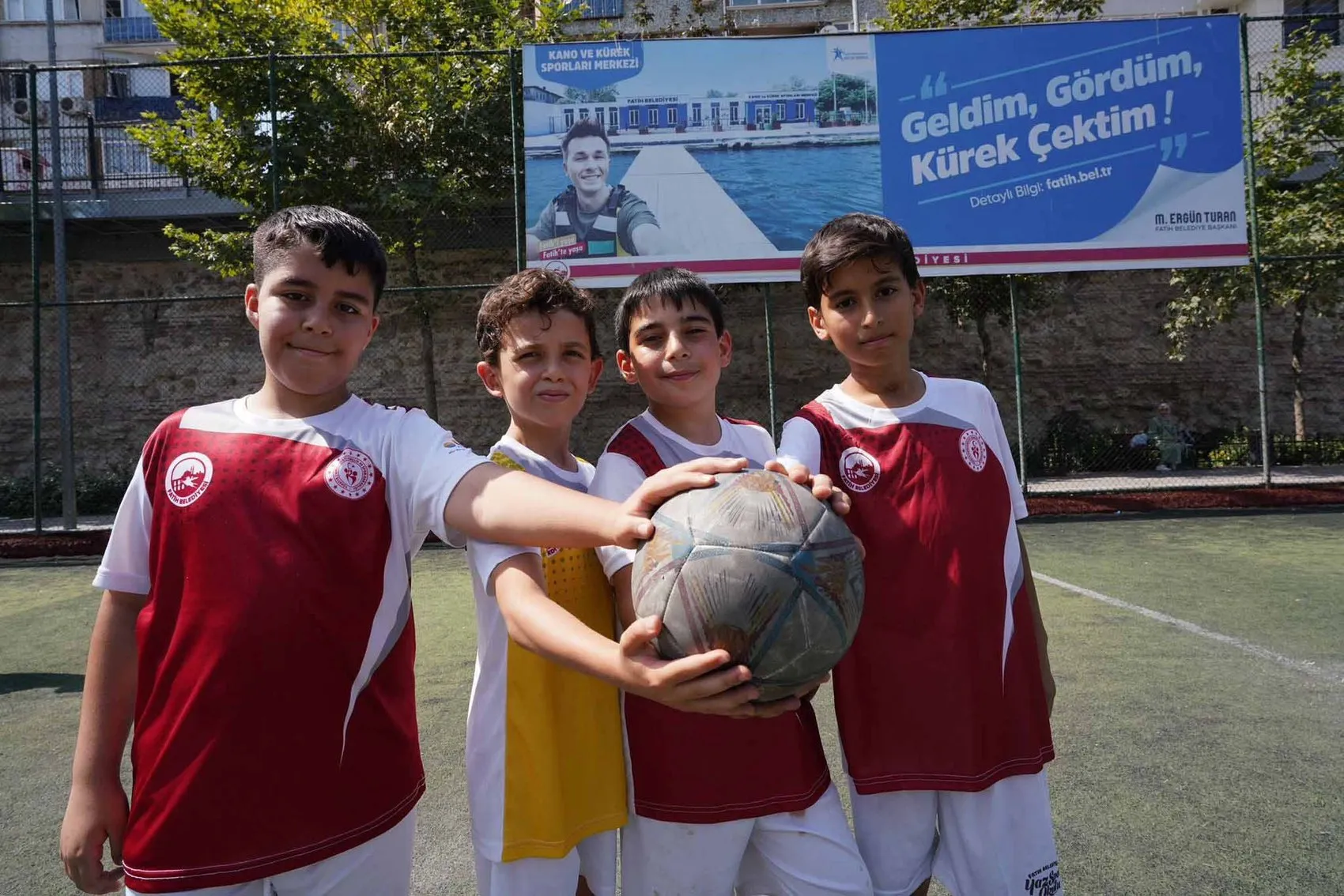Fatihli çocuklar için yaz spor okulu kayıtları başladı