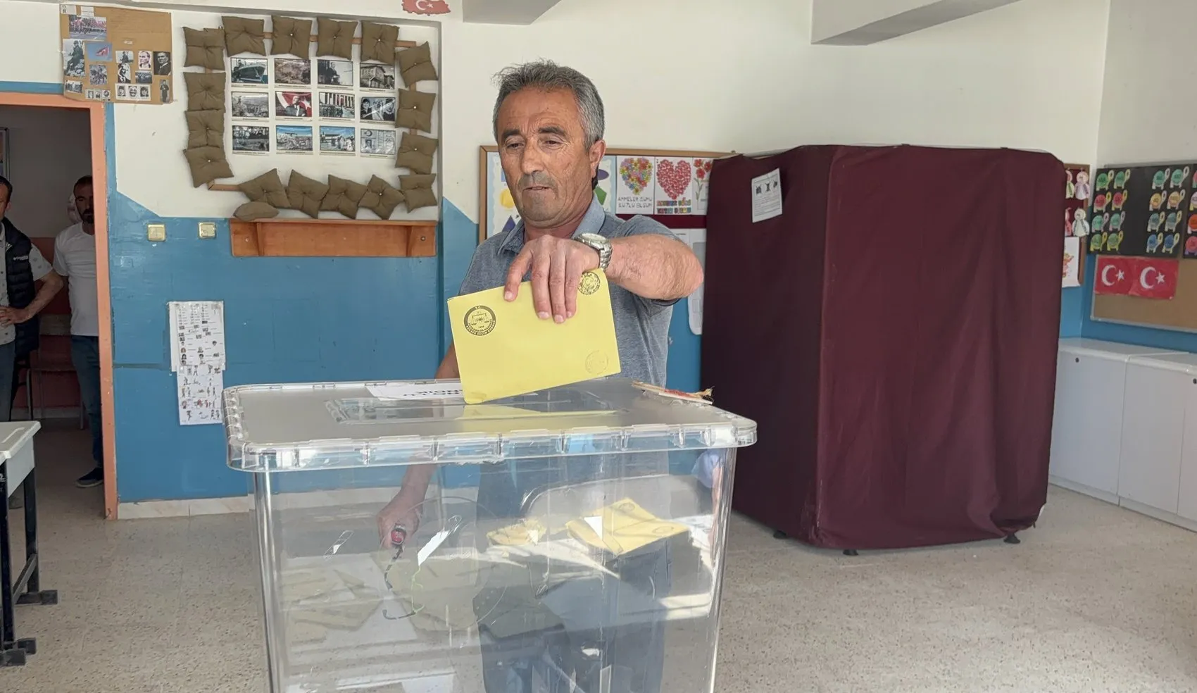 Tokat’ta dört belde yeniden belediye başkanı seçmek için sandık başında