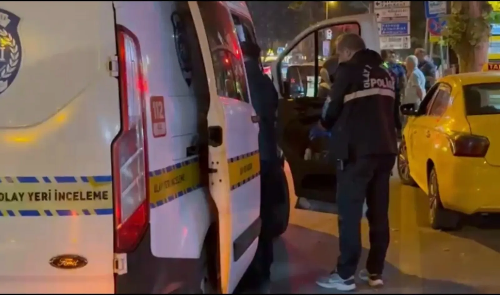 Sakarya’da gece yarısı taksi durağında silahlı saldırı