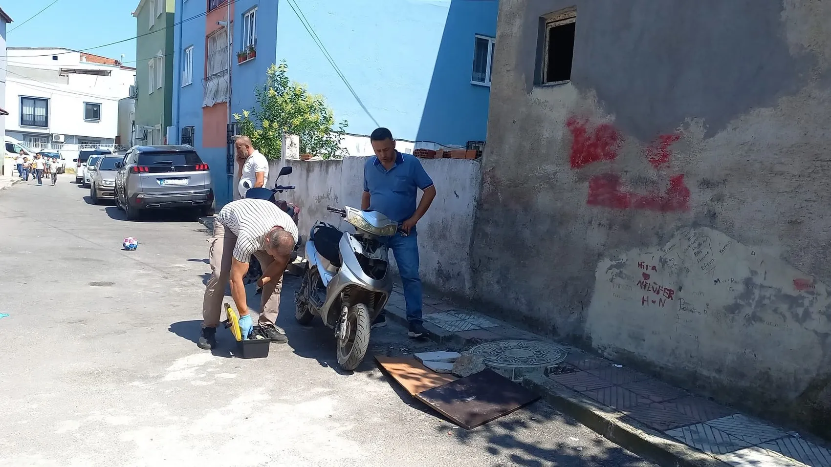 Manisa’da hırsızlık şebekesine 90 kamera darbesi