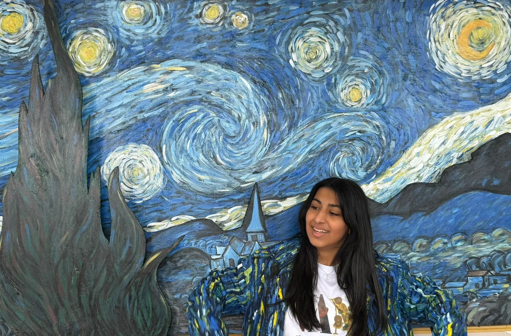 Sincanlı öğrencilerden atık malzemelerle Van Gogh sergisi