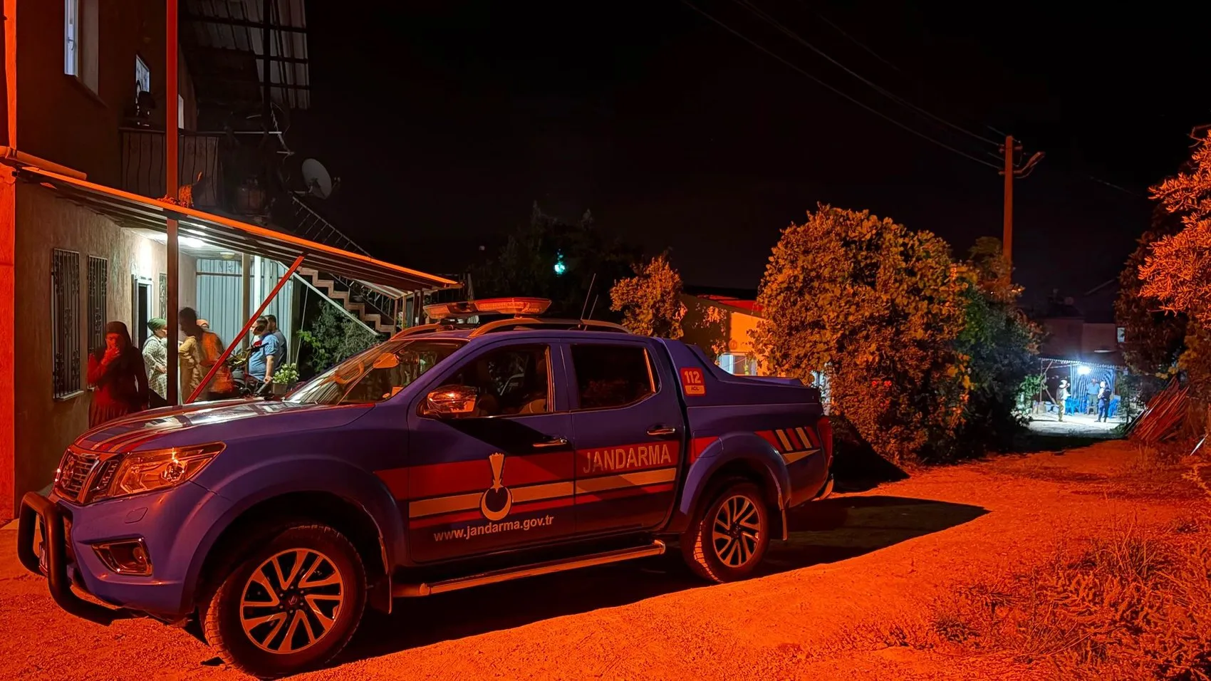 Fethiye’de bahçe kapısı kavgası kanlı bitti