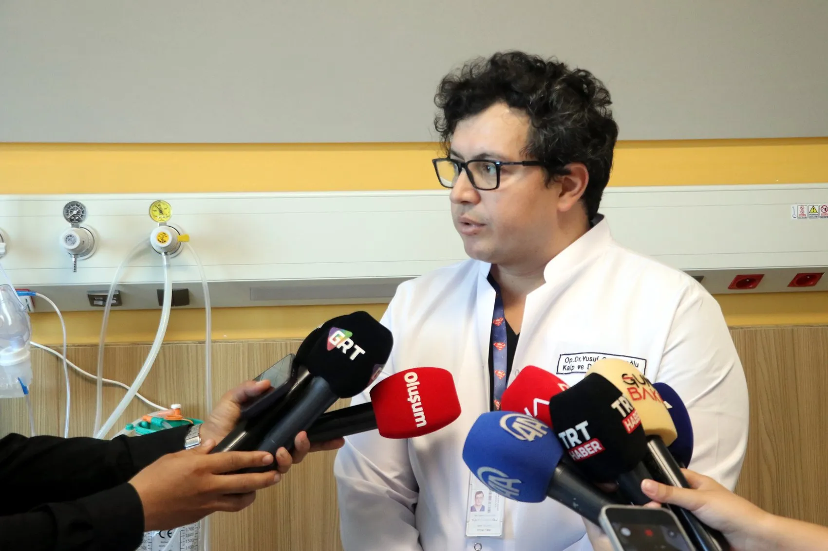 Gaziantep'te 10 saatlik ameliyatla hayata döndü