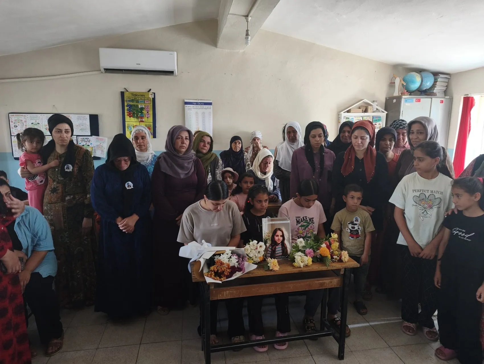 Mardin'de yangında hayatını kaybeden Melike karnesine kavuştu