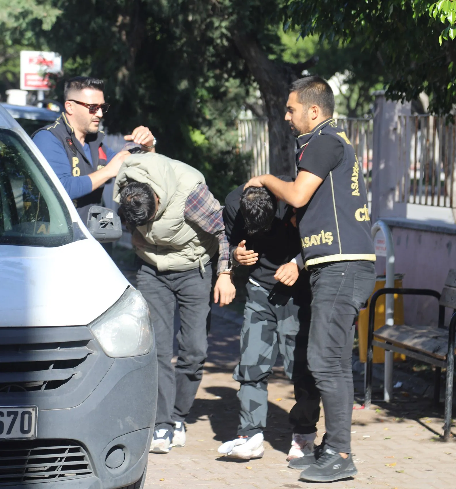 Otel önünde uyardığı kişi tarafından öldürülen Tahsin'in davası başladı