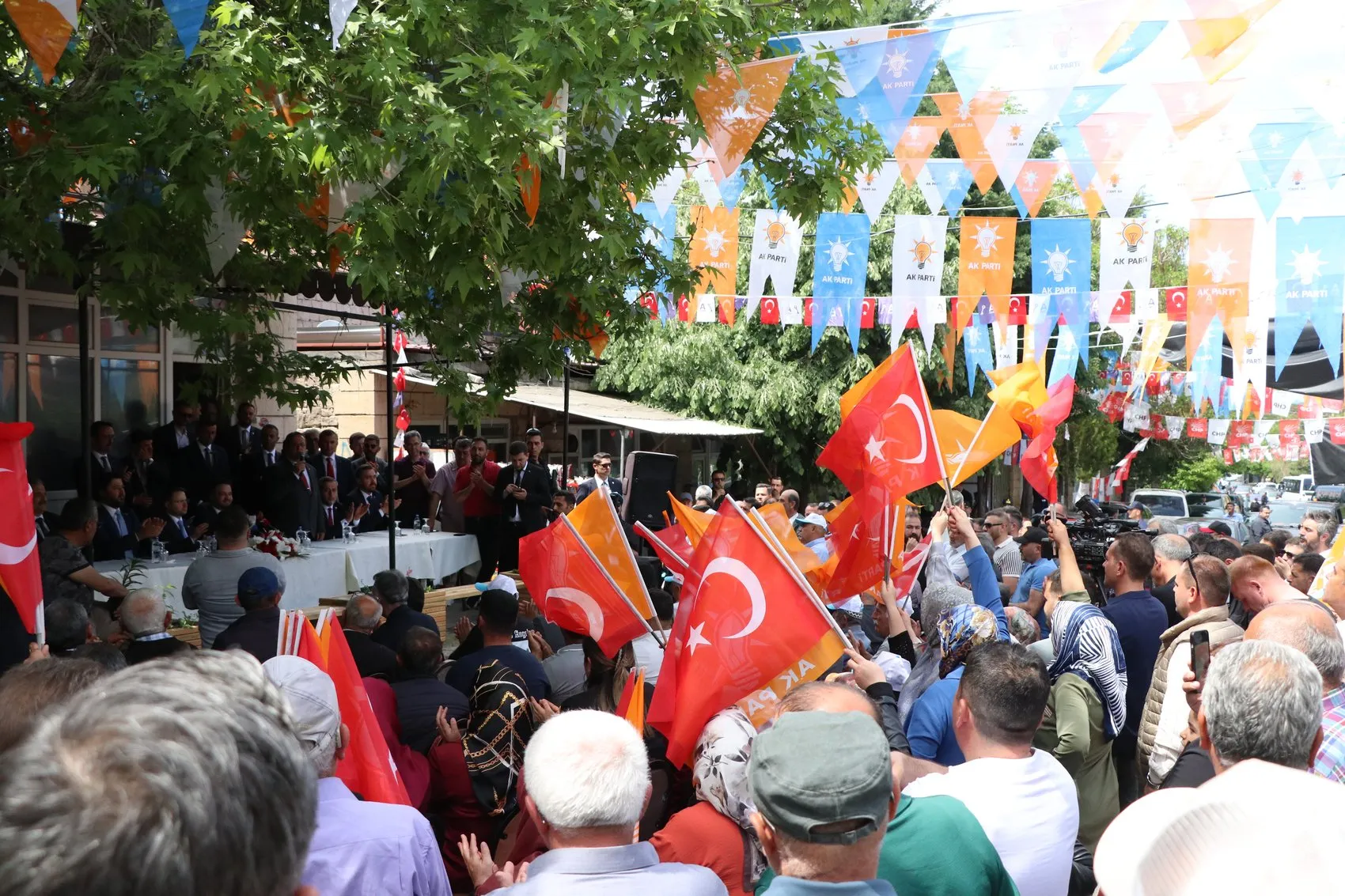 Adalet Bakanı Gürlek Nevşehir'de yerel seçim desteği istedi