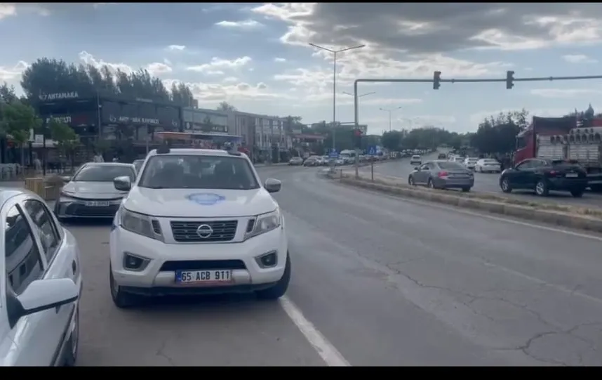Van Edremit’te kuduz vakası sonrası 7 mahalleye karantina geldi