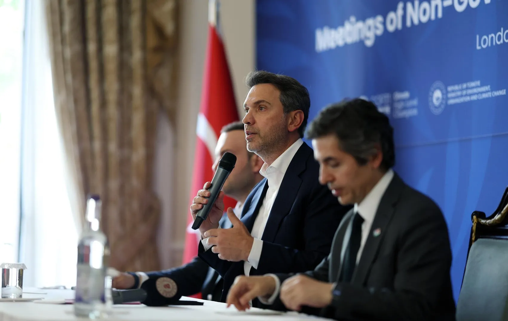 Bakan Bayraktar Londra’da Sıfır Atık vizyonunu anlattı