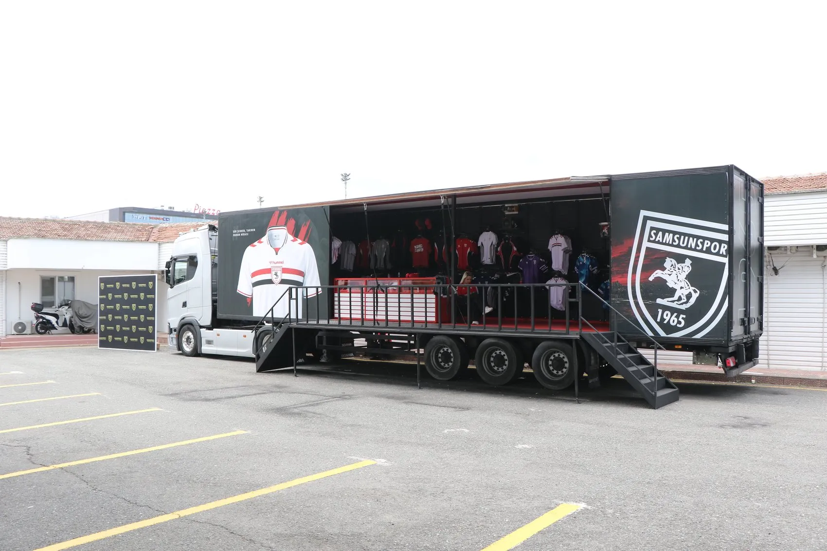 Samsunspor kapılarını taraftarına açtı