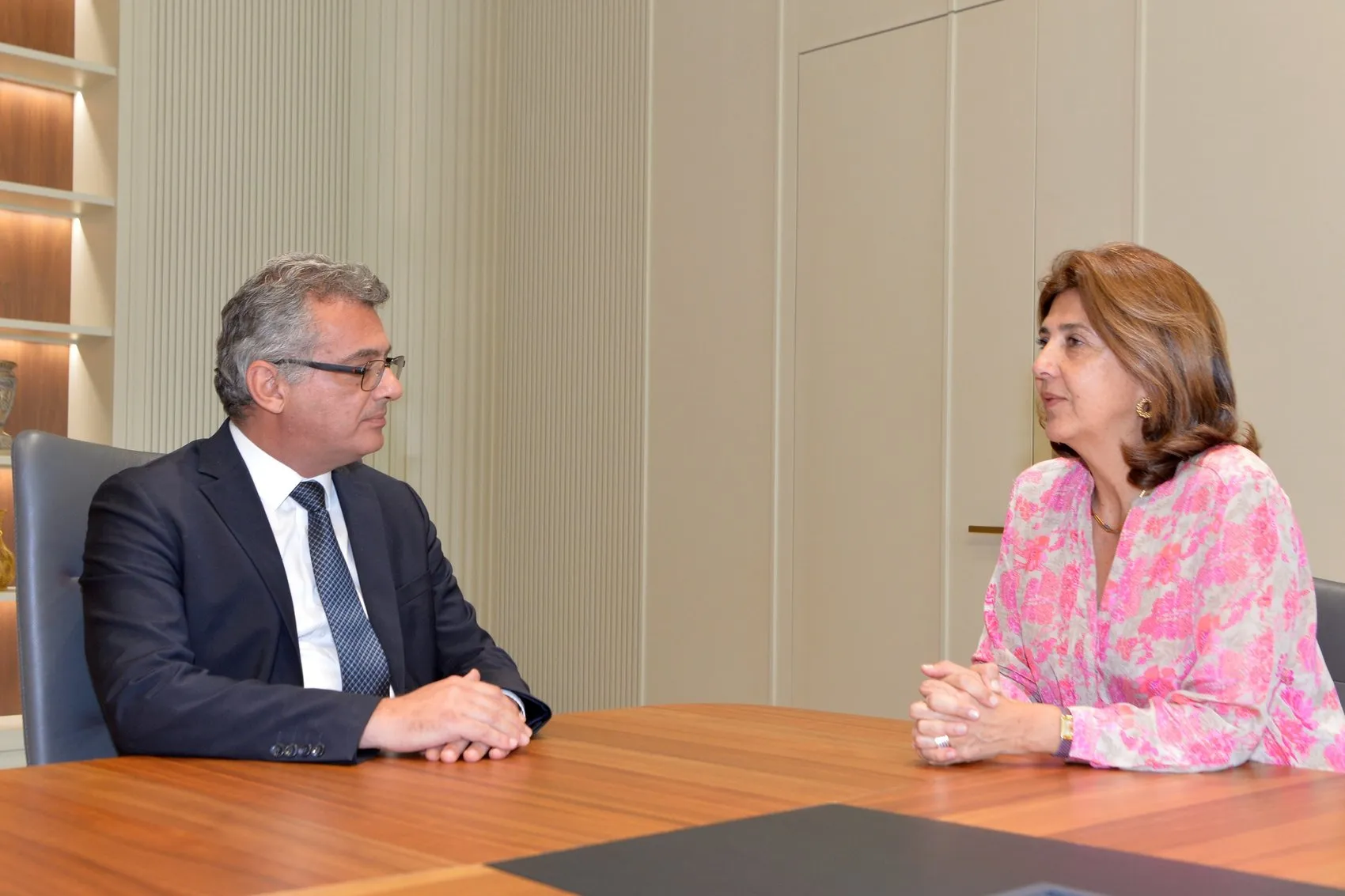 Kıbrıs diplomasisinde yeni dönem Cuellar adaya geldi