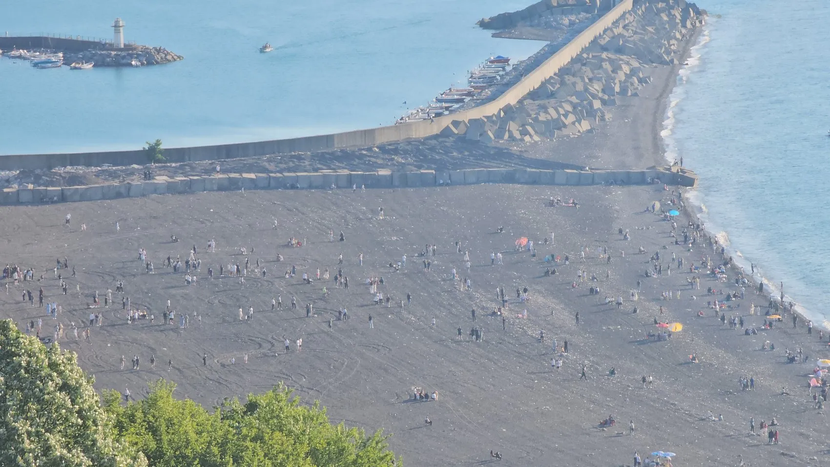 Zonguldak semalarında kutlama uçuşu