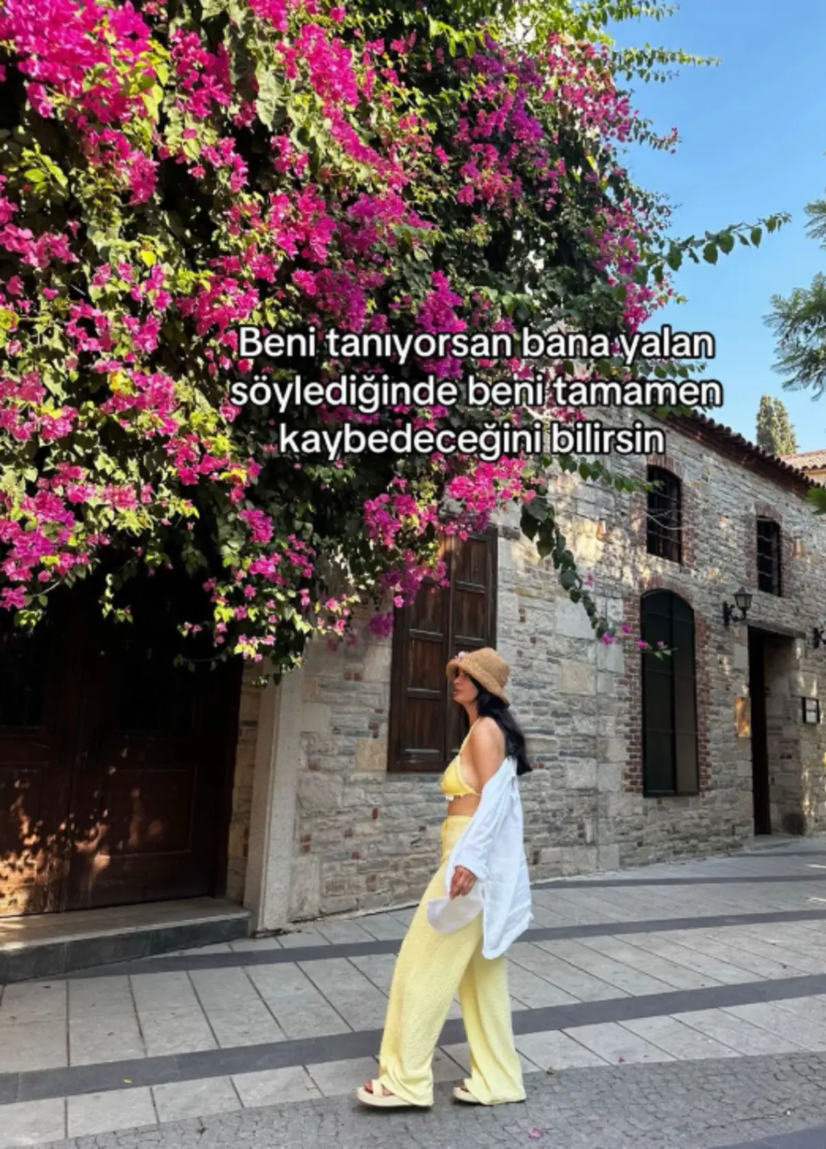 Gelin adayı Hanife düğün hazırlığı yaparken ayrılık haberi geldi! Bikinili paylaşımla gönderme 2