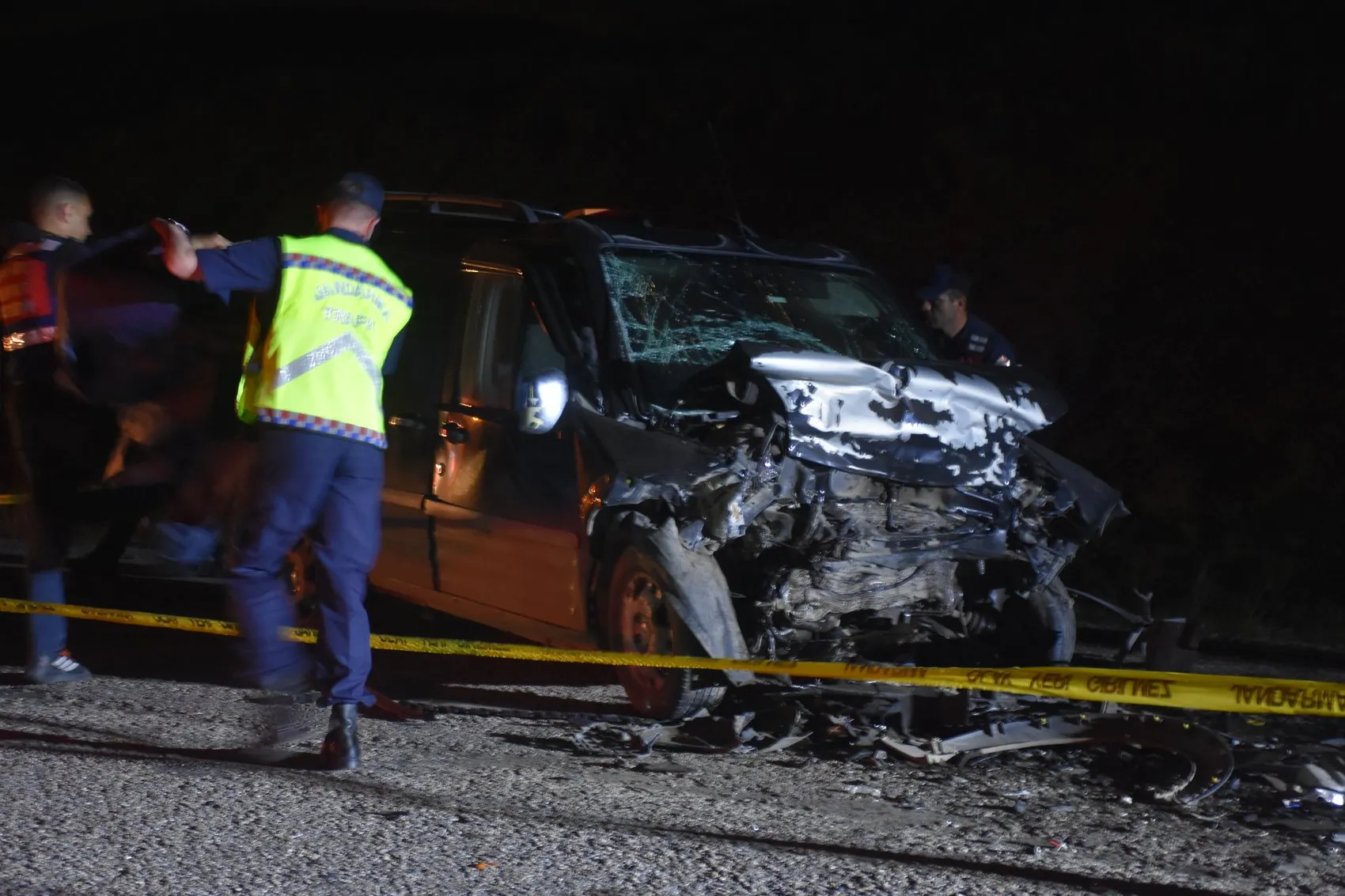 Sivas’ta feci kaza 3 kişi hayatını kaybetti