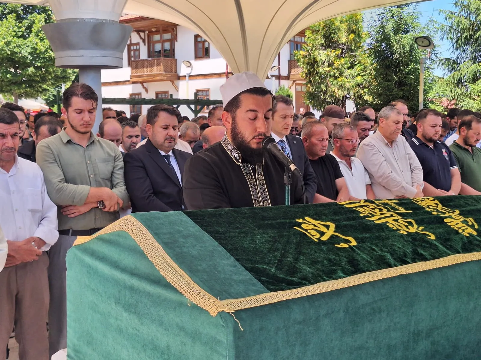 11 yaşındaki Alper bakkala giderken hayattan koparıldı