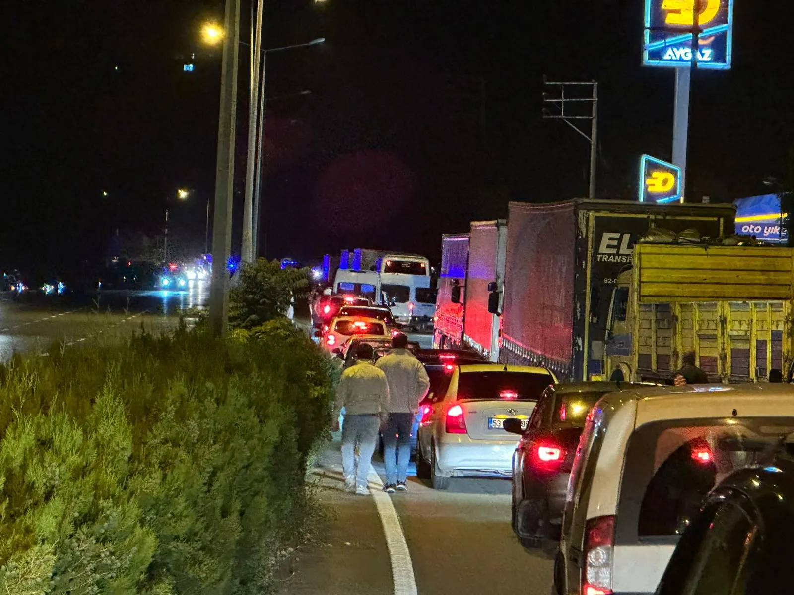 Rize’de feci kaza Karadeniz Sahil Yolu’nda üç kişi hayatını kaybetti
