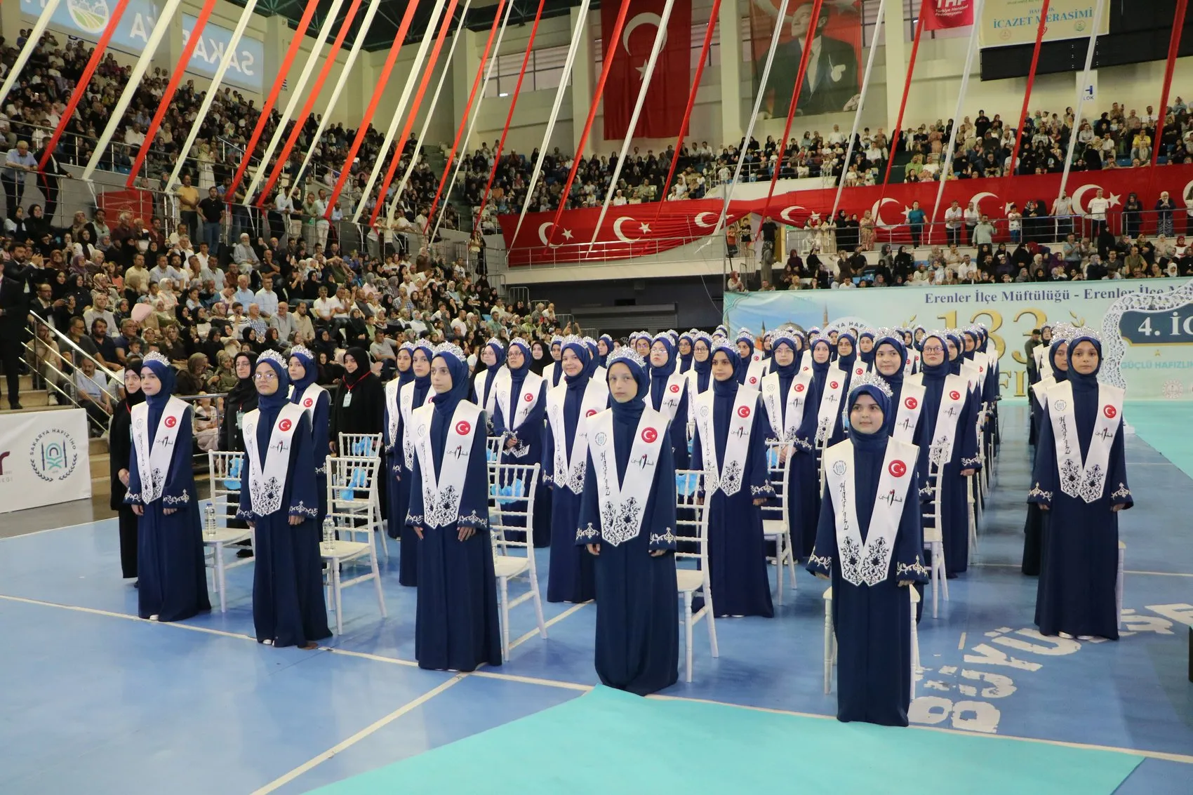 Sakarya’da hafızlık heyecanı 133 öğrenci icazetini aldı