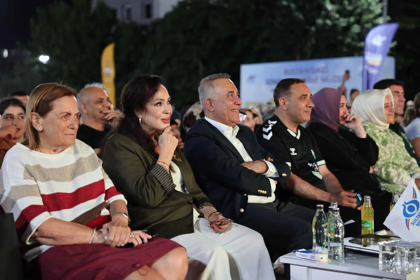 Türkan Şoray Sultangazi’de Kadir İnanır’ı andı