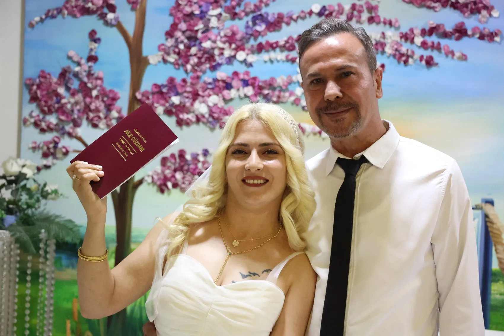 Antalya’da 06.06.2026 çılgınlığı nikah salonlarını doldurdu