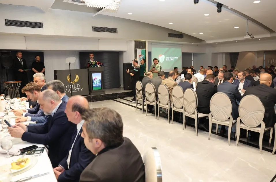 Bursaspor 63 yaşında taraftarıyla buluştu