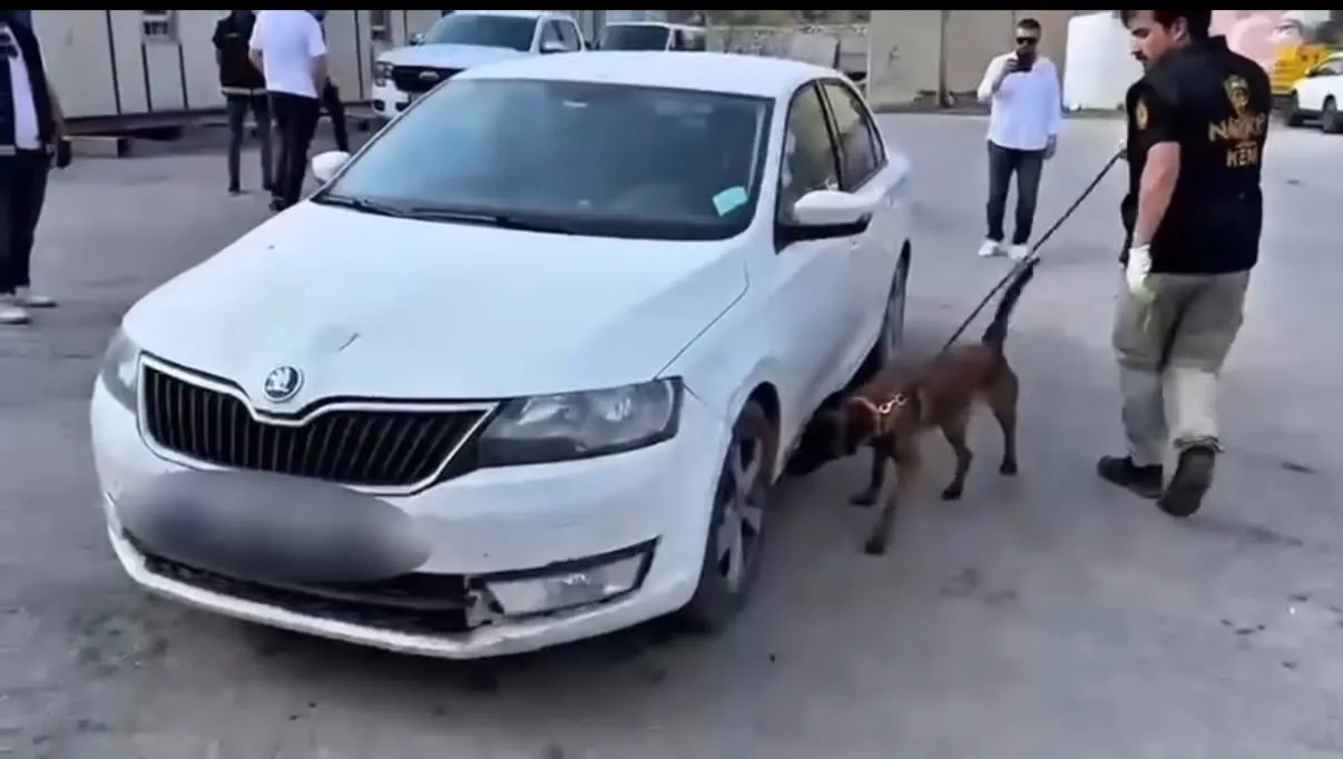 Hakkari'de durdurulan araçtan yüklü miktarda uyuşturucu çıktı