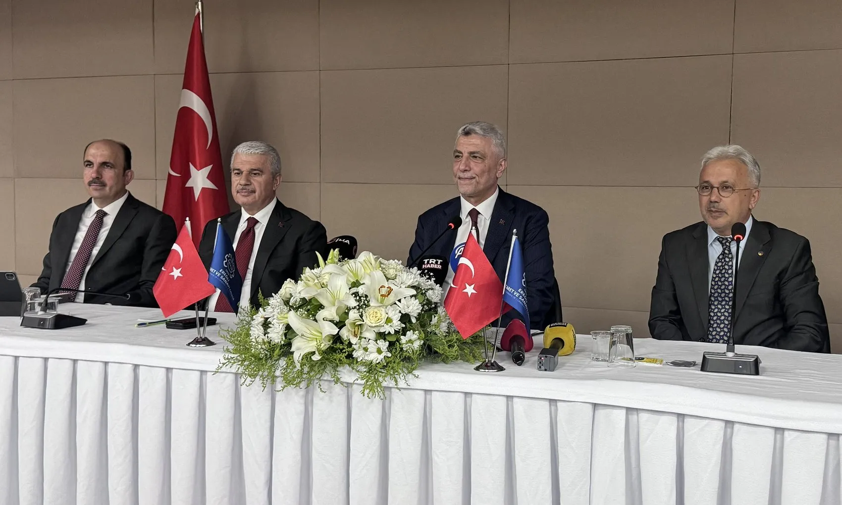 İşletmeler için 100 milyar liralık yeni kredi paketi geliyor