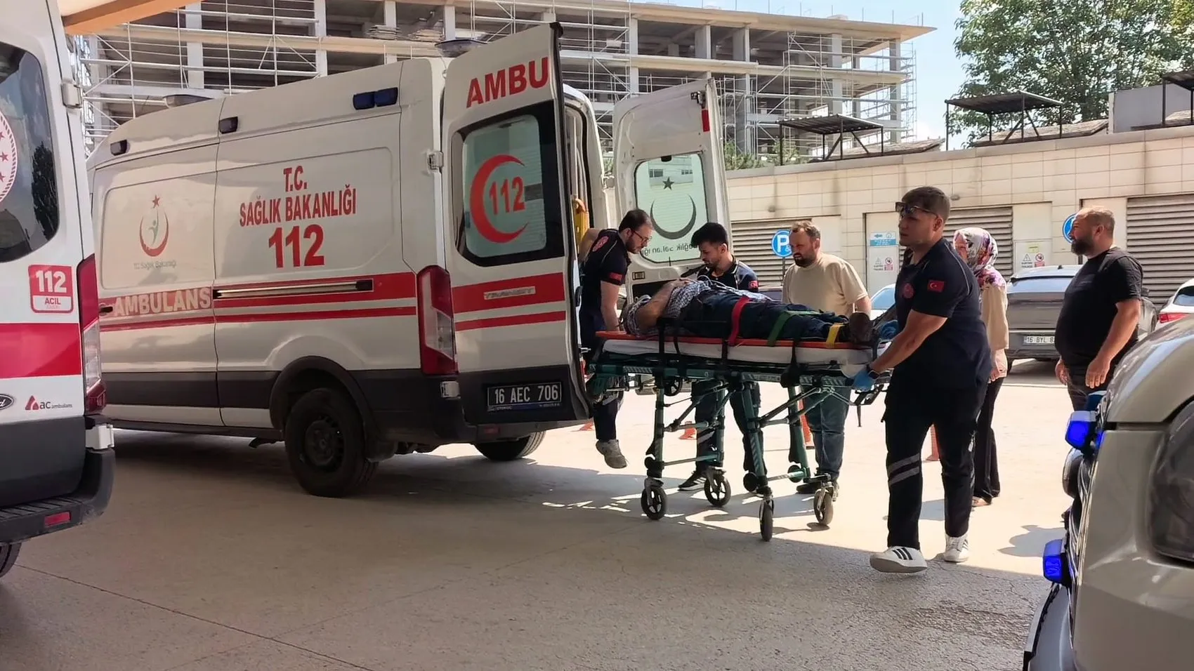 İnegöl'de tarlada traktör kazası Bir kişi hayatını kaybetti