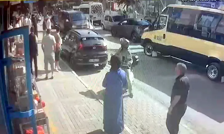 Avcılar'da çocuk tartışması bıçaklı saldırıya dönüştü