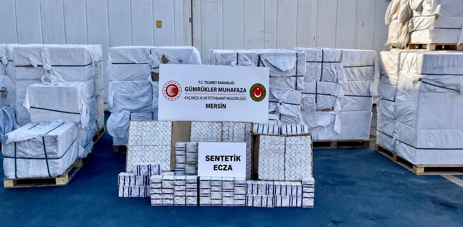 Mersin Limanı'nda dev uyuşturucu operasyonu