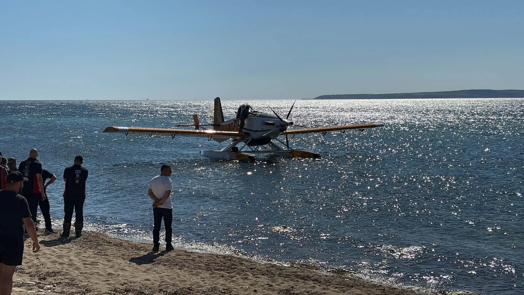 Çanakkale'de yangın söndürme uçağı denize zorunlu iniş yaptı