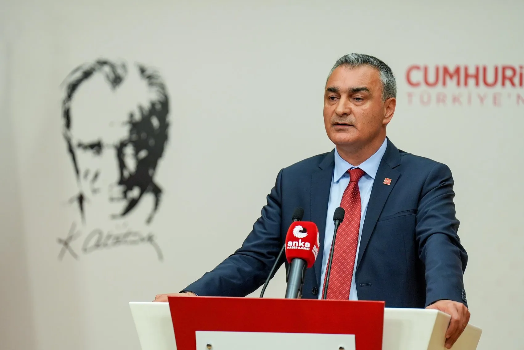 CHP’de büyük kırılma 9 isim kesin ihraç istemiyle disiplin yolcusu