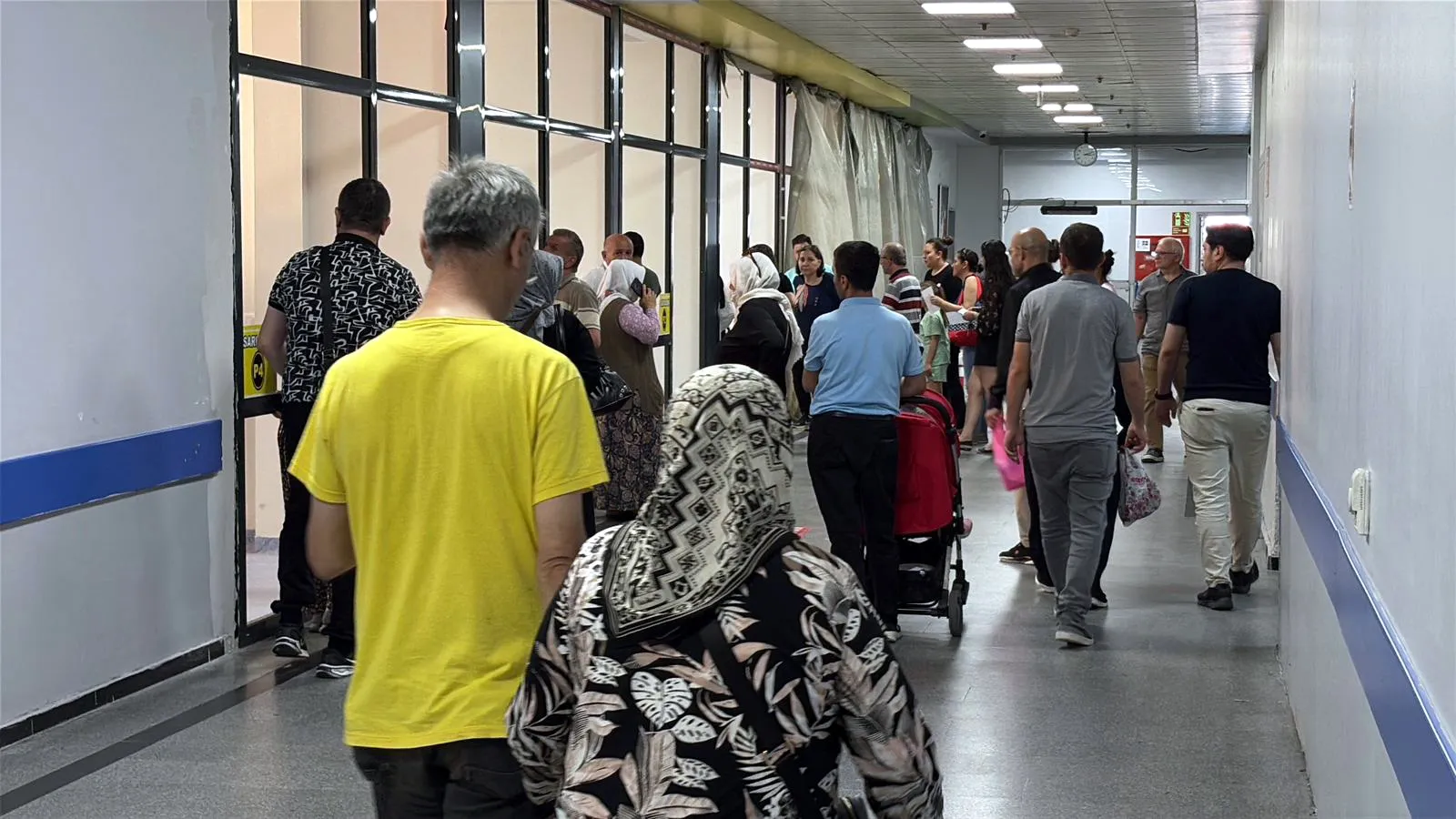 Tekirdağ'da düğün sonrası hastane kuyruğu