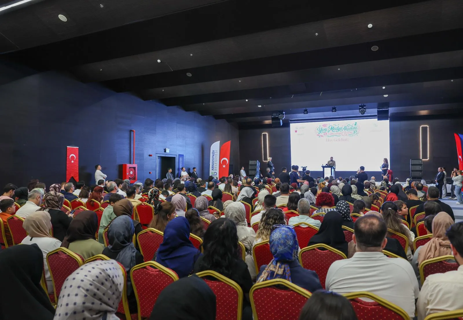 Medya dünyasına 169 yeni profesyonel katıldı