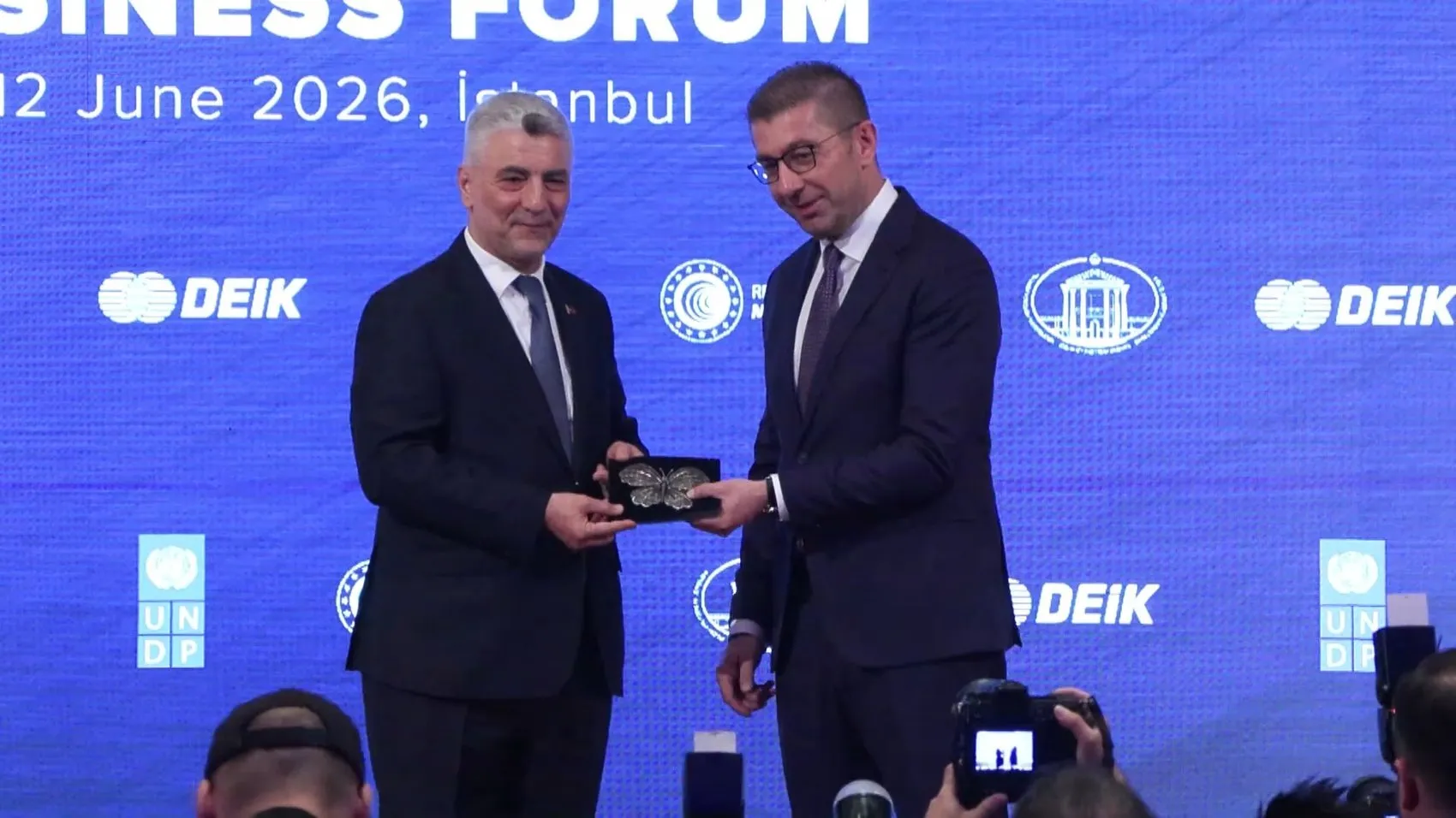 Makedonya Başbakanı Mickoski Türk iş dünyasını yatırıma çağırdı