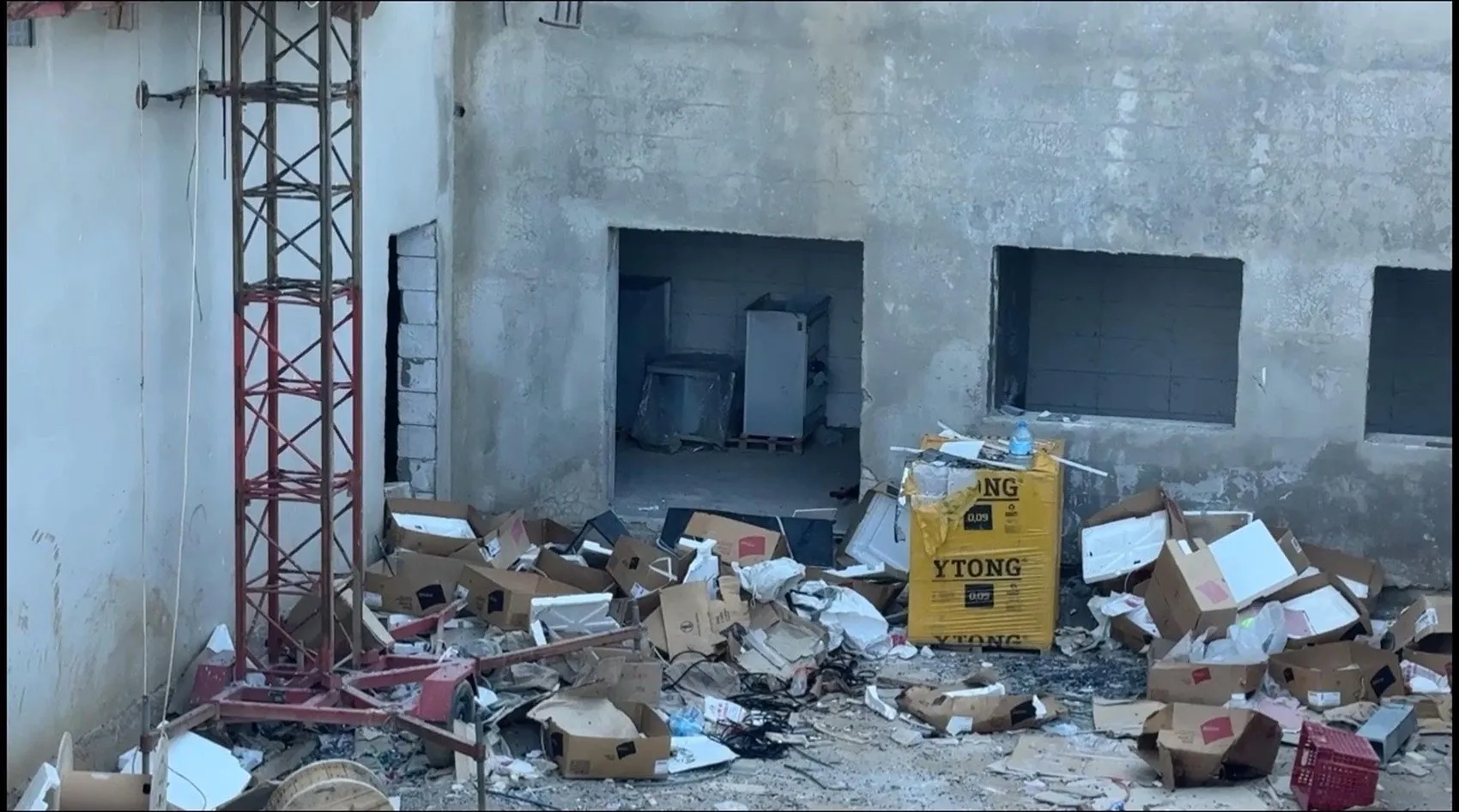 Aydın’da inşaat faciası İskeleden düşen işçi yaşam mücadelesi veriyor