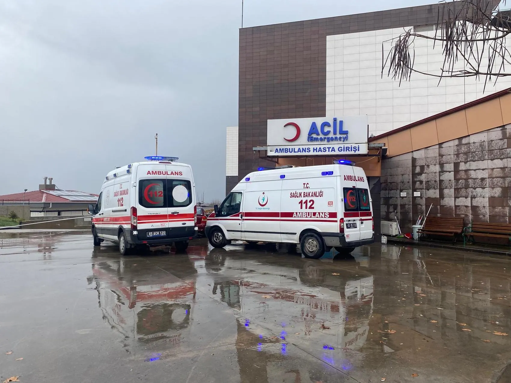 Manisa'da motosiklet kazası Uzman çavuş yaşamını yitirdi