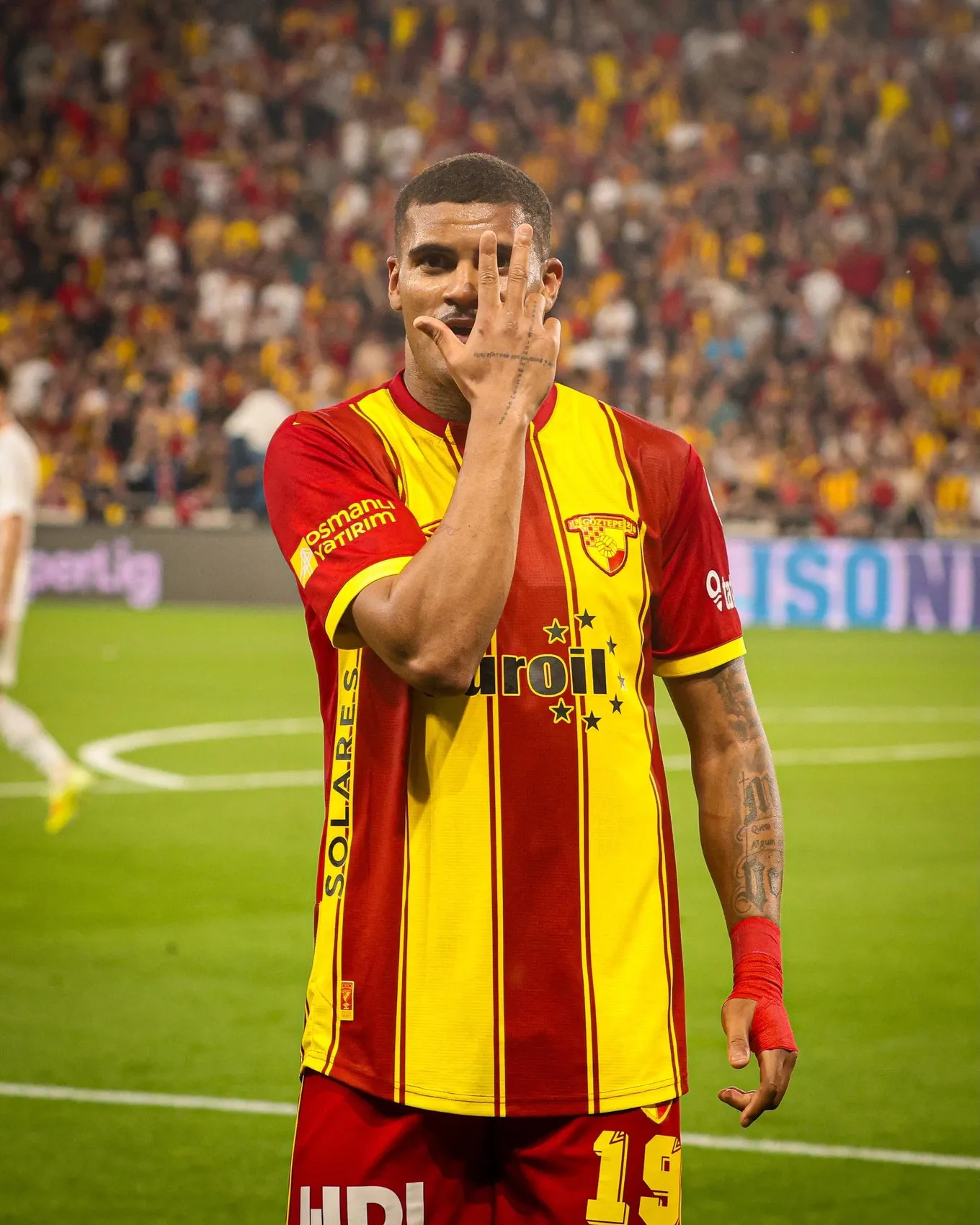 Göztepe forvet hattını Brezilyalı golcüyle güçlendiriyor